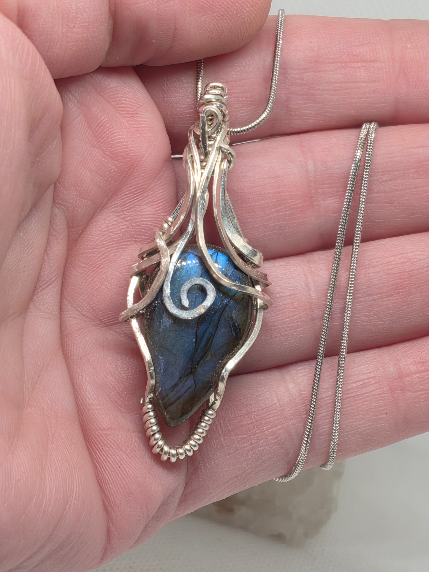 Labradorite fae