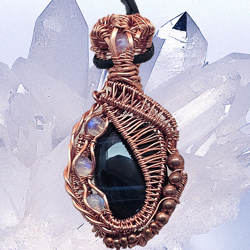 Blue Tigers eye