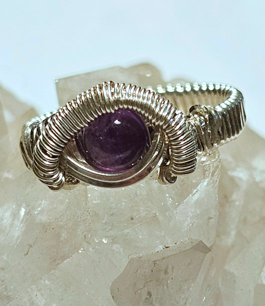 Amethyst eye ring